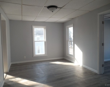 227 W Main Street - Photo Thumbnail 9