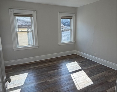 223 Hamilton Street - Photo Thumbnail 10