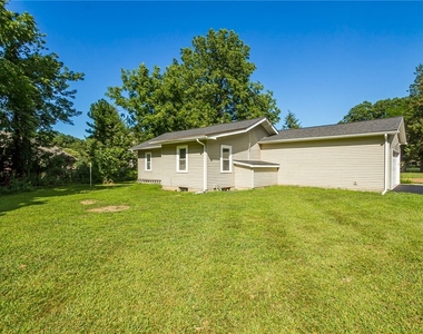 617 Dewitt Road - Photo Thumbnail 28