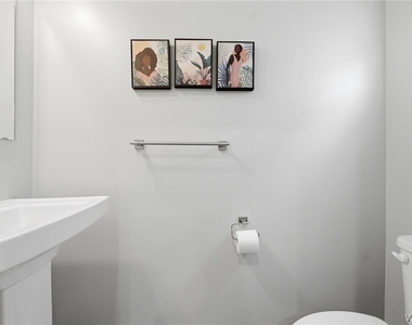 100 Lynette Lane - Photo Thumbnail 22