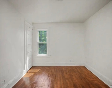 1335 Michigan Avenue - Photo Thumbnail 18