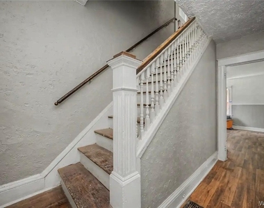 1335 Michigan Avenue - Photo Thumbnail 12