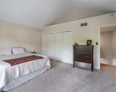 75 Mariner Street - Photo Thumbnail 13
