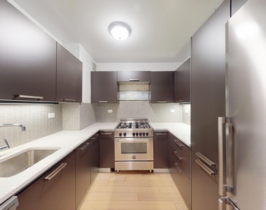 East 39th Street - Photo Thumbnail 1