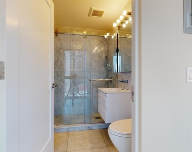 East 34th Street - Photo Thumbnail 10