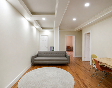 668 Hancock Street - Photo Thumbnail 2