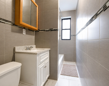 668 Hancock Street - Photo Thumbnail 6