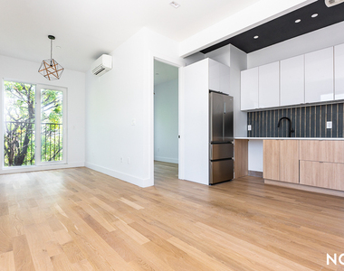 987 Bedford Ave - Photo Thumbnail 1