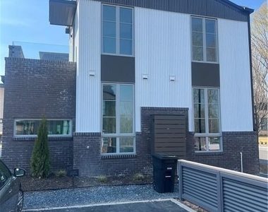 360 2nd Street - Photo Thumbnail 3