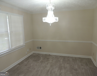 6336 Phillips Place - Photo Thumbnail 8