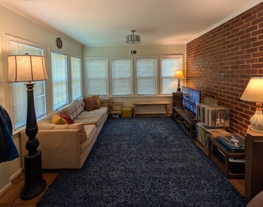 626 N Gordon Circle - Photo Thumbnail 8