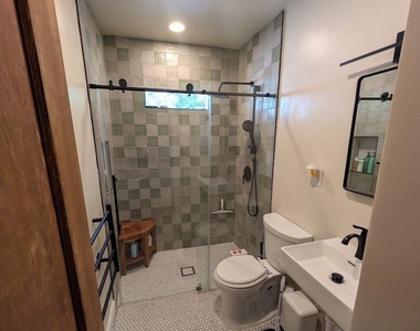 626 N Gordon Circle - Photo Thumbnail 3