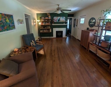 626 N Gordon Circle - Photo Thumbnail 7
