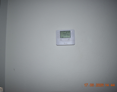 881 Poppy Avenue - Photo Thumbnail 12