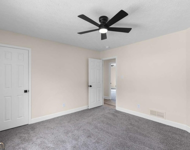 2250 Ridge Forest Drive - Photo Thumbnail 31