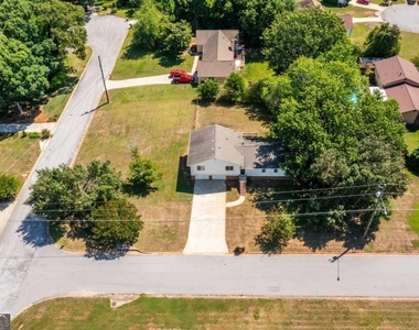 2250 Ridge Forest Drive - Photo Thumbnail 57