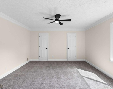 2250 Ridge Forest Drive - Photo Thumbnail 37