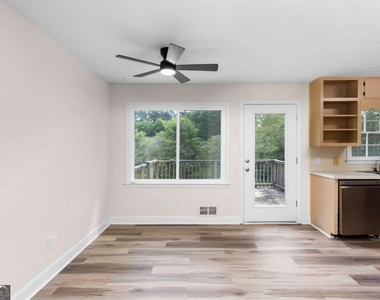 2250 Ridge Forest Drive - Photo Thumbnail 24