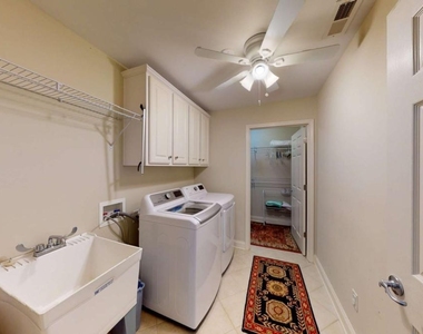 100 Highlands Ridge Place Se - Photo Thumbnail 12