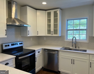 188 Clay Street Se - Photo Thumbnail 5