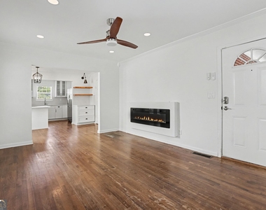 188 Clay Street Se - Photo Thumbnail 1