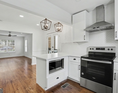 188 Clay Street Se - Photo Thumbnail 7