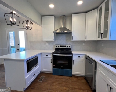 188 Clay Street Se - Photo Thumbnail 7