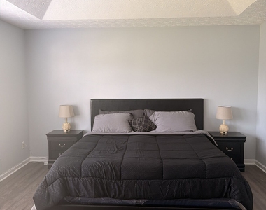 3390 Rozena Way - Photo Thumbnail 15