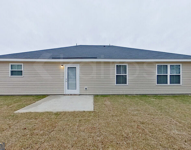 114 Western Red Cedar Drive - Photo Thumbnail 20