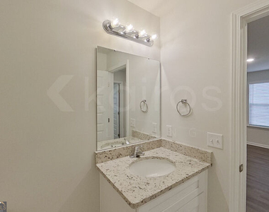 114 Western Red Cedar Drive - Photo Thumbnail 16