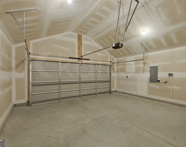 114 Western Red Cedar Drive - Photo Thumbnail 19