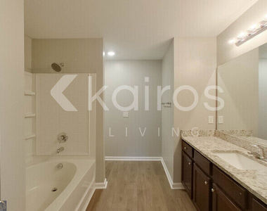 124 Bluff Road - Photo Thumbnail 11
