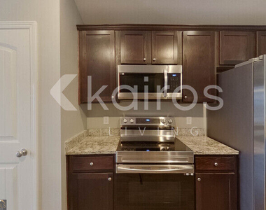 124 Bluff Road - Photo Thumbnail 6