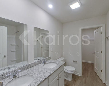 373 Ironwood Court - Photo Thumbnail 10