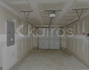 373 Ironwood Court - Photo Thumbnail 16