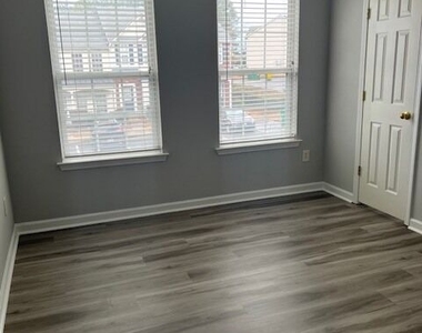3248 Hidden Cove Circle - Photo Thumbnail 13