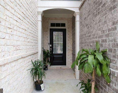 525 Duval Drive - Photo Thumbnail 1