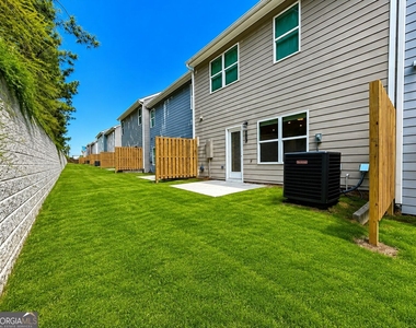 401 Lanier Circle - Photo Thumbnail 33