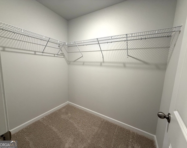 401 Lanier Circle - Photo Thumbnail 22
