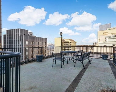 32 Peachtree Street - Photo Thumbnail 30