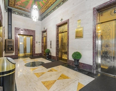32 Peachtree Street - Photo Thumbnail 24