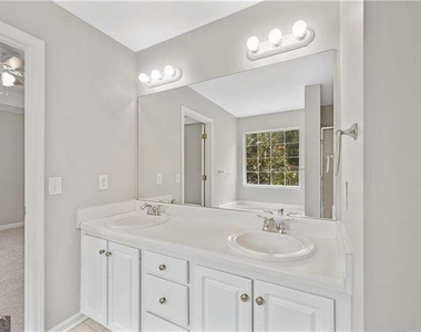 6375 Seymour Place Nw - Photo Thumbnail 18