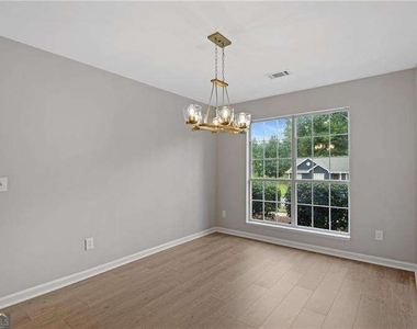 6375 Seymour Place Nw - Photo Thumbnail 5