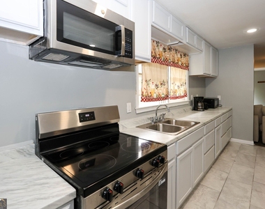 224 Chappell Road Nw - Photo Thumbnail 1