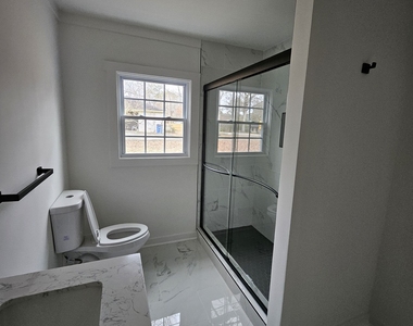 1390 White Oak Street Se - Photo Thumbnail 19
