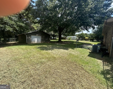 1020 Tuxedo Lane - Photo Thumbnail 26