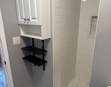 1020 Tuxedo Lane - Photo Thumbnail 23