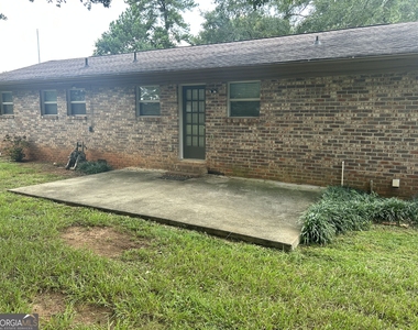1020 Tuxedo Lane - Photo Thumbnail 30