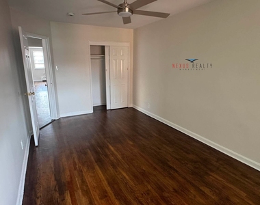 42-10 28th Avenue - Photo Thumbnail 5