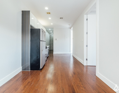 1350 Myrtle Ave - Photo Thumbnail 8